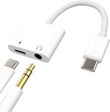 محول USB-C إلى منفذ سماعة 3.5 مم + منفذ USB-C للشحن