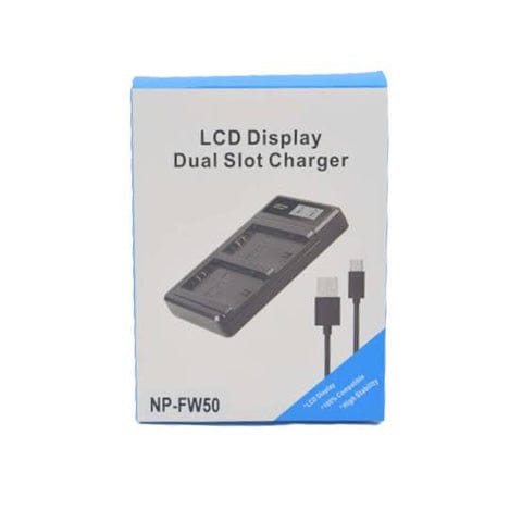 شاحن بفتحتين مزود بشاشة LCD