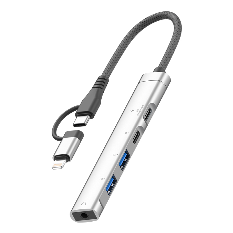 موزع USB-C ‏5 في 1 مع منفذ سماعة 3.5 مم وشحن PD
