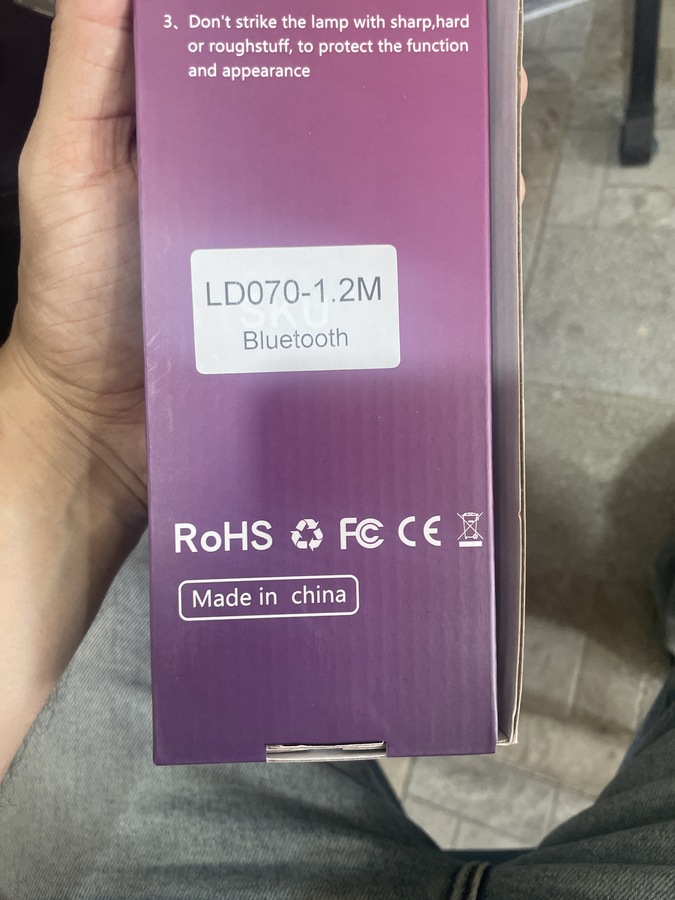 مصباح أرضي LED ذكي RGB – موديل LD070-1.2M
