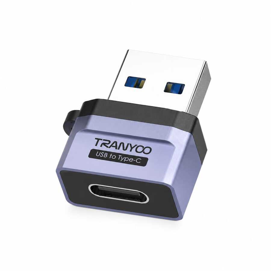 محول Tranyoo T-E23 الذي يحول من منفذ USB-A إلى منفذ USB-C.